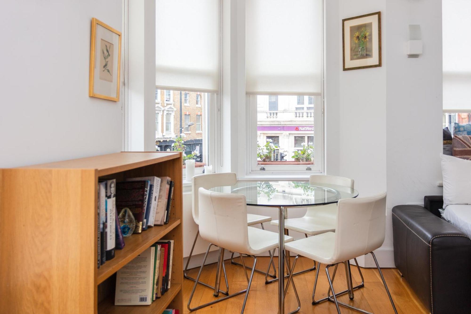 Homely 1 Bedroom Apartment In The Heart Of Vibrant Camden Londres Extérieur photo